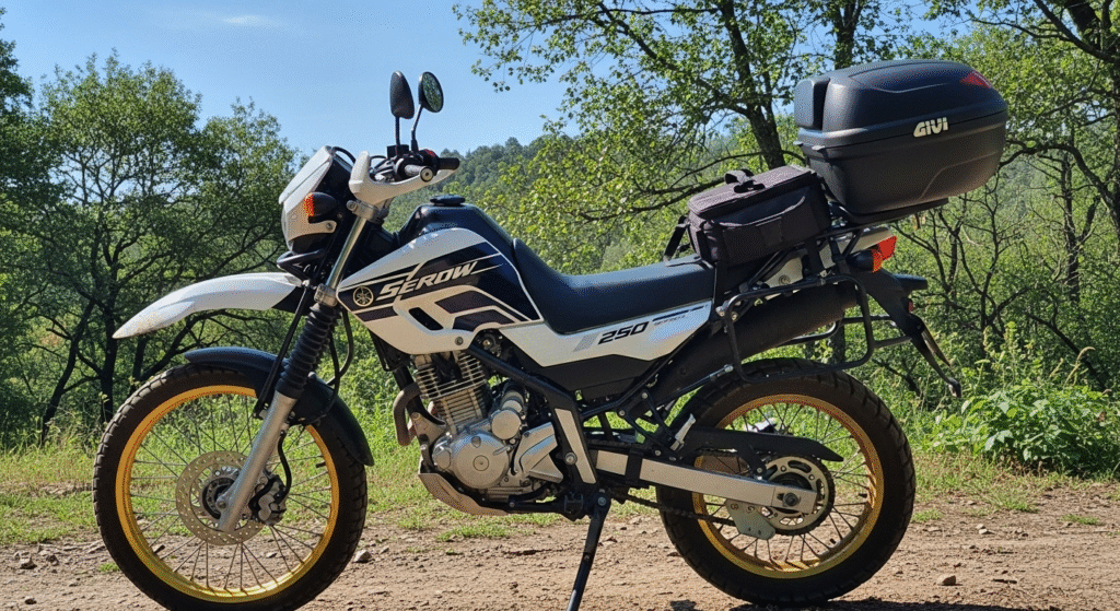 セロー250GIVI:ツーリングに必須のトップケースとキャリア